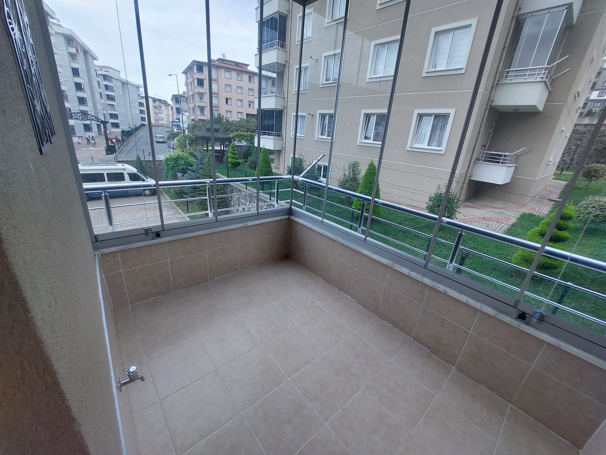 BUCAK MAH.YEŞİLPARK SİTESİNDE KİRALIK 3+1